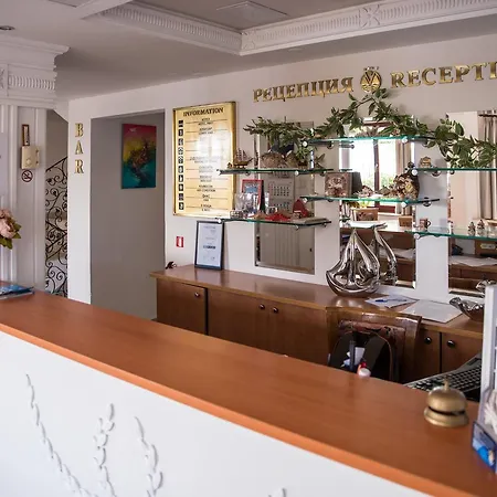 酒店 维多利亚内塞巴尔酒店