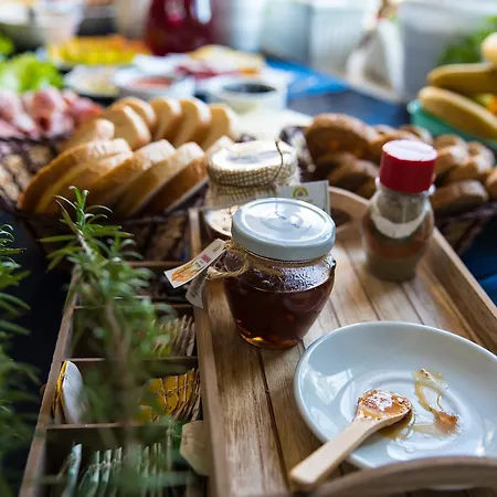 Ξενοδοχείο Victoria